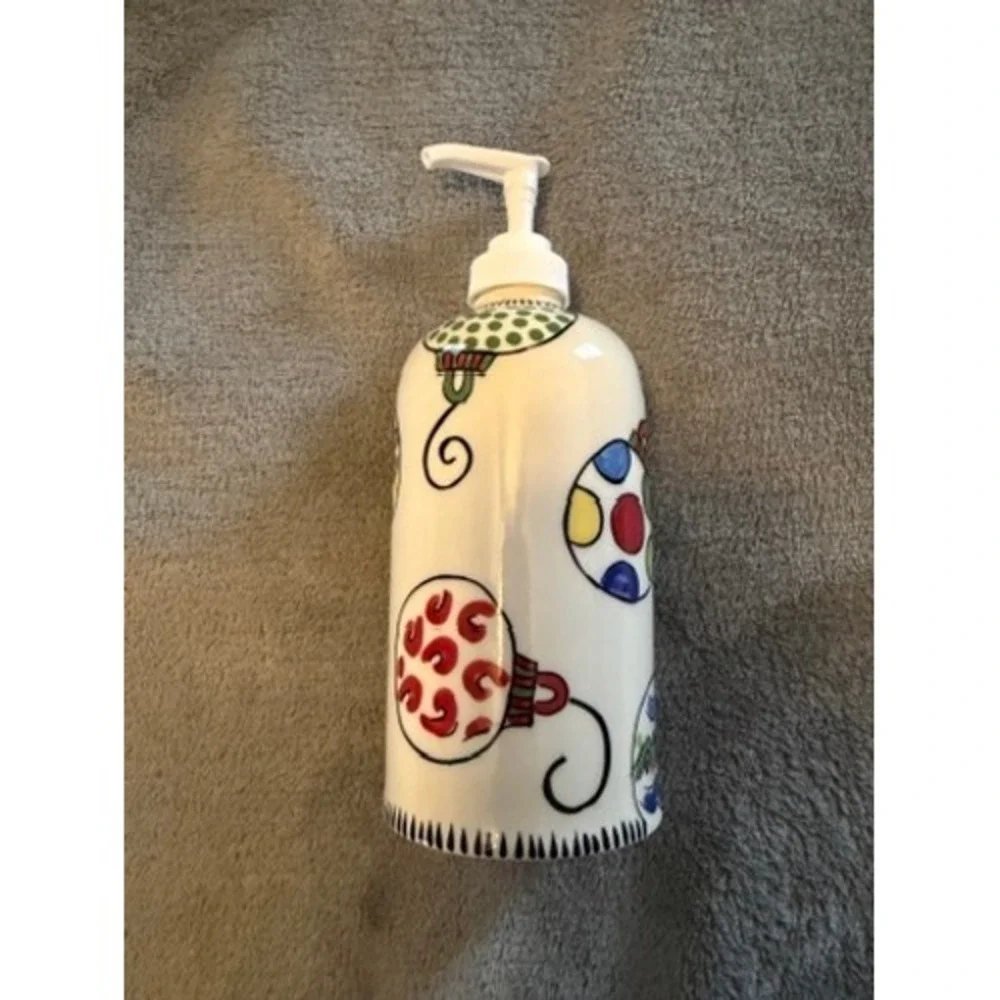 M Bagwell Simply Christmas Ceramic Soap‎ Lotion Dispenser Ornament White